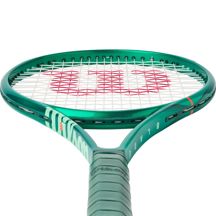 راکت تنیس ویلسون Wilson Blade 100UL v10 2026 (265گرم)